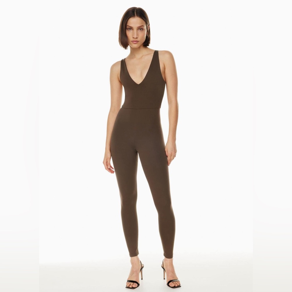 Contour V-Neck Jumpsuit